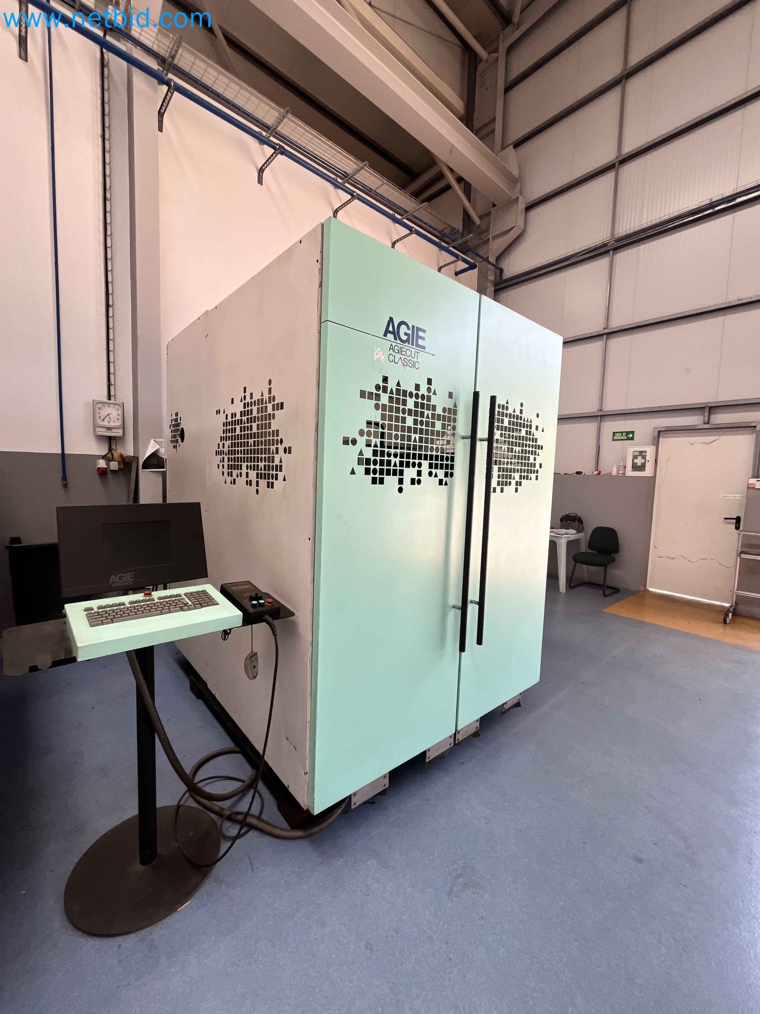 Aukce kovozpracujících stroju z nekolika uzavrených podniku v Portugalsku-1