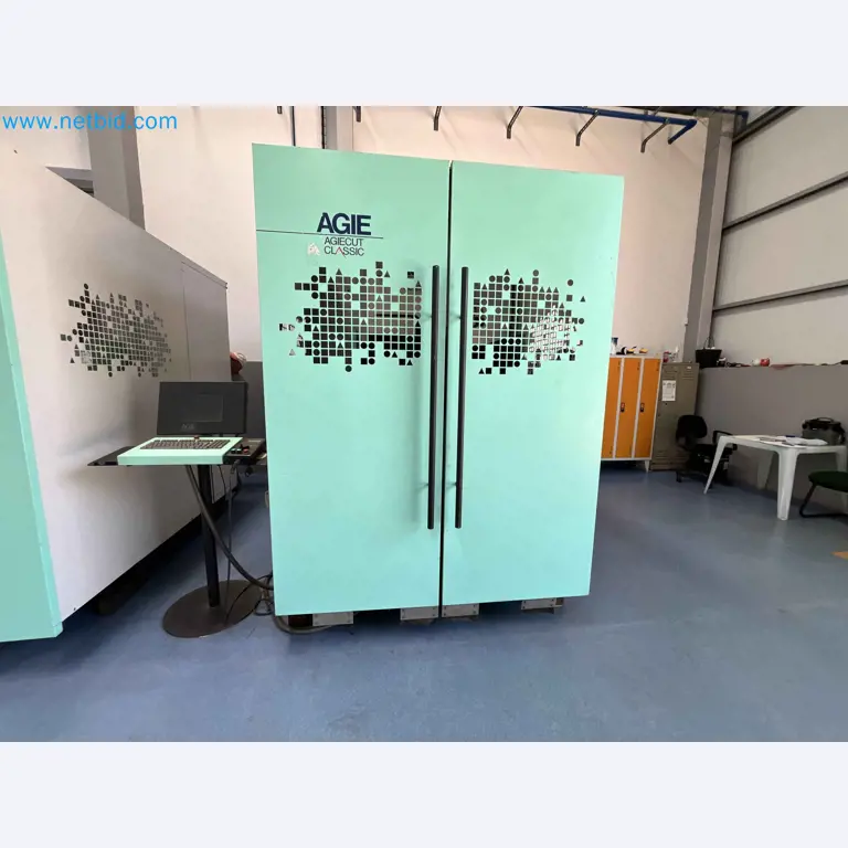 Komplette Werkstatten-Schließung – Hochwertige Maschinen für die Metallbearbeitung-2