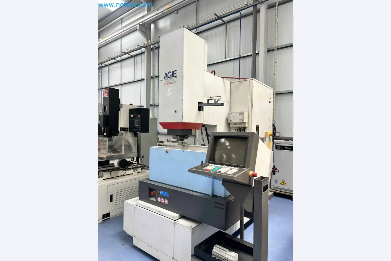 Komplette Werkstatten-Schließung – Hochwertige Maschinen für die Metallbearbeitung-12