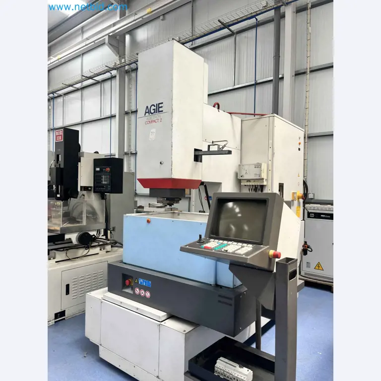 Komplette Werkstatten-Schließung – Hochwertige Maschinen für die Metallbearbeitung-12