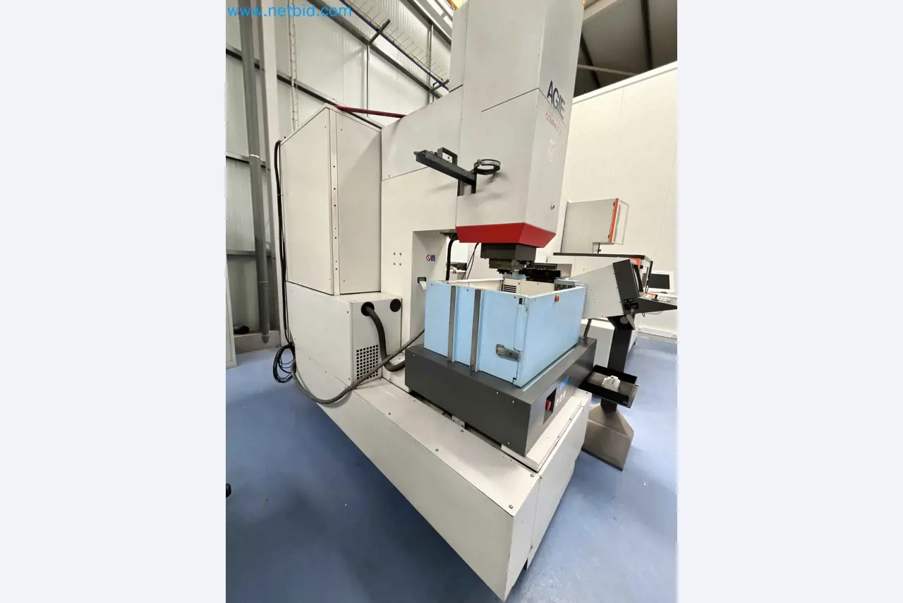 Komplette Werkstatten-Schließung – Hochwertige Maschinen für die Metallbearbeitung-16