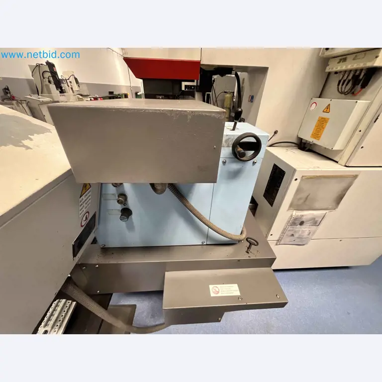 Komplette Werkstatten-Schließung – Hochwertige Maschinen für die Metallbearbeitung-8