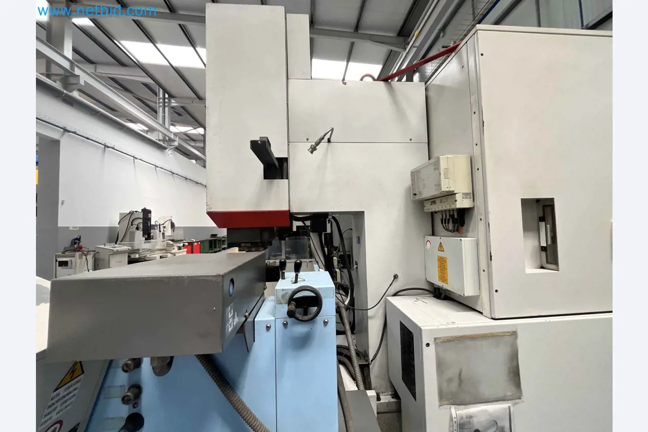 Komplette Werkstatten-Schließung – Hochwertige Maschinen für die Metallbearbeitung-9