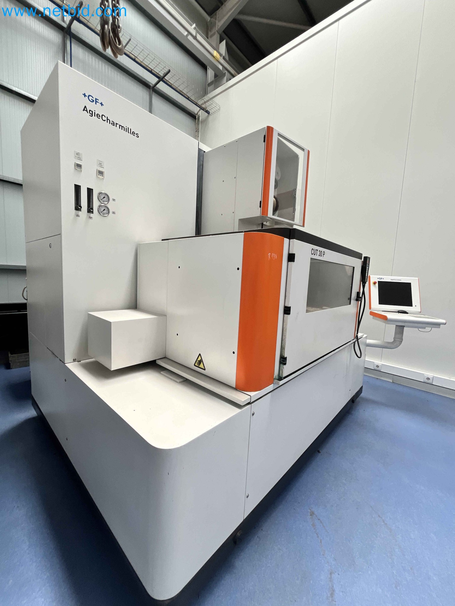 Aukce kovozpracujících stroju z nekolika uzavrených podniku v Portugalsku-13