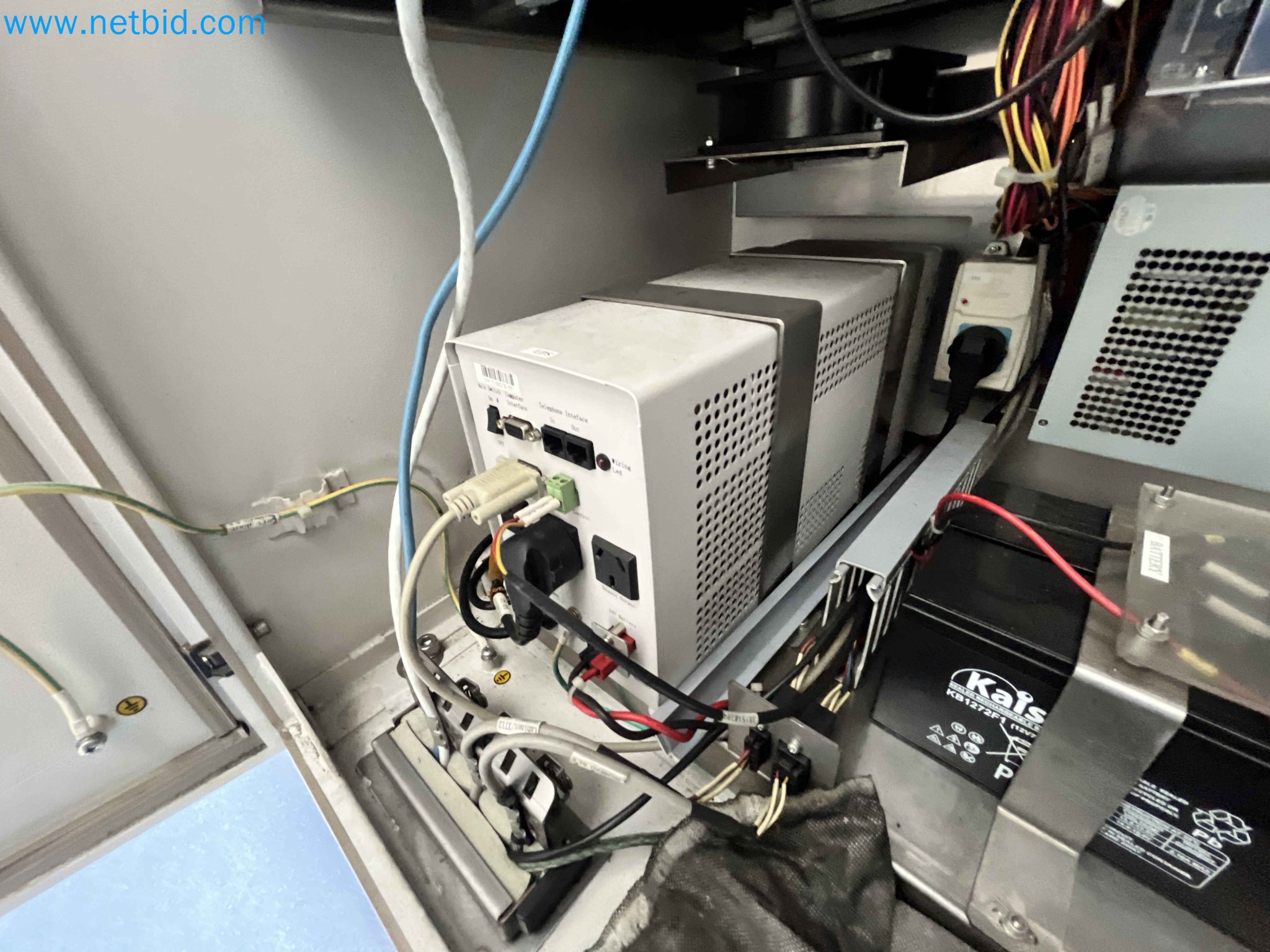 Aukce kovozpracujících stroju z nekolika uzavrených podniku v Portugalsku-30