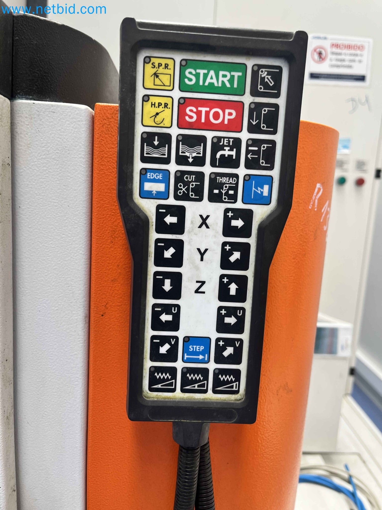 Aukce kovozpracujících stroju z nekolika uzavrených podniku v Portugalsku-35