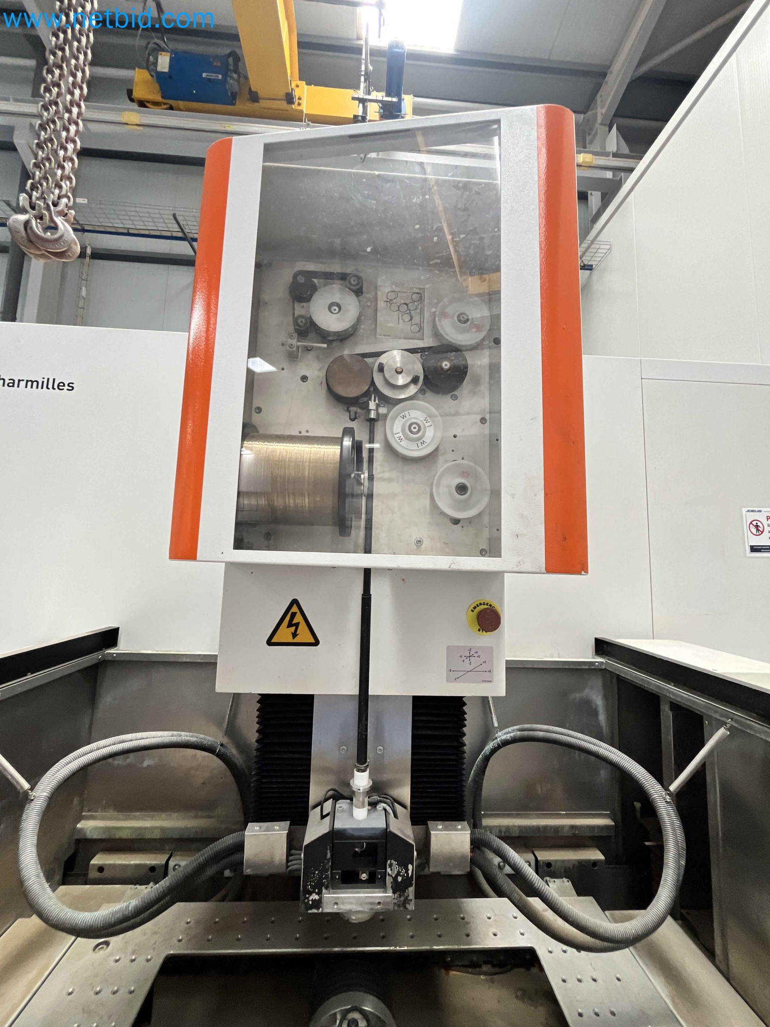 Aukce kovozpracujících stroju z nekolika uzavrených podniku v Portugalsku-40