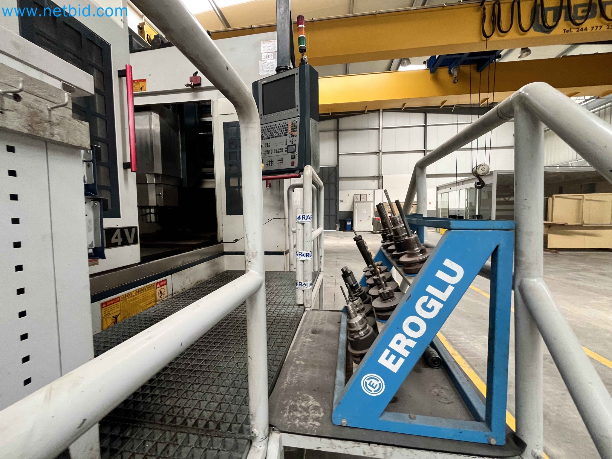 Aukce kovozpracujících stroju z nekolika uzavrených podniku v Portugalsku-20