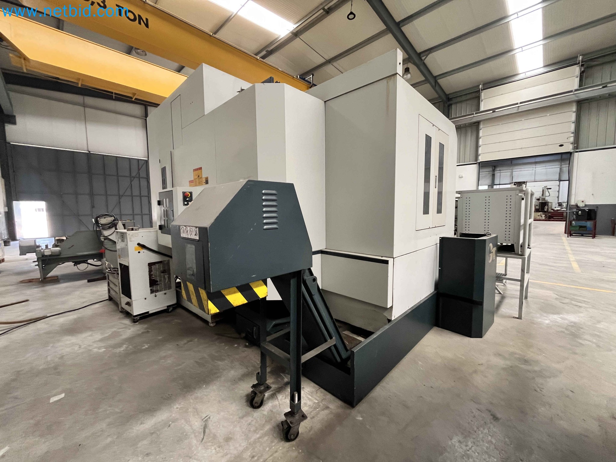 Aukce kovozpracujících stroju z nekolika uzavrených podniku v Portugalsku-23