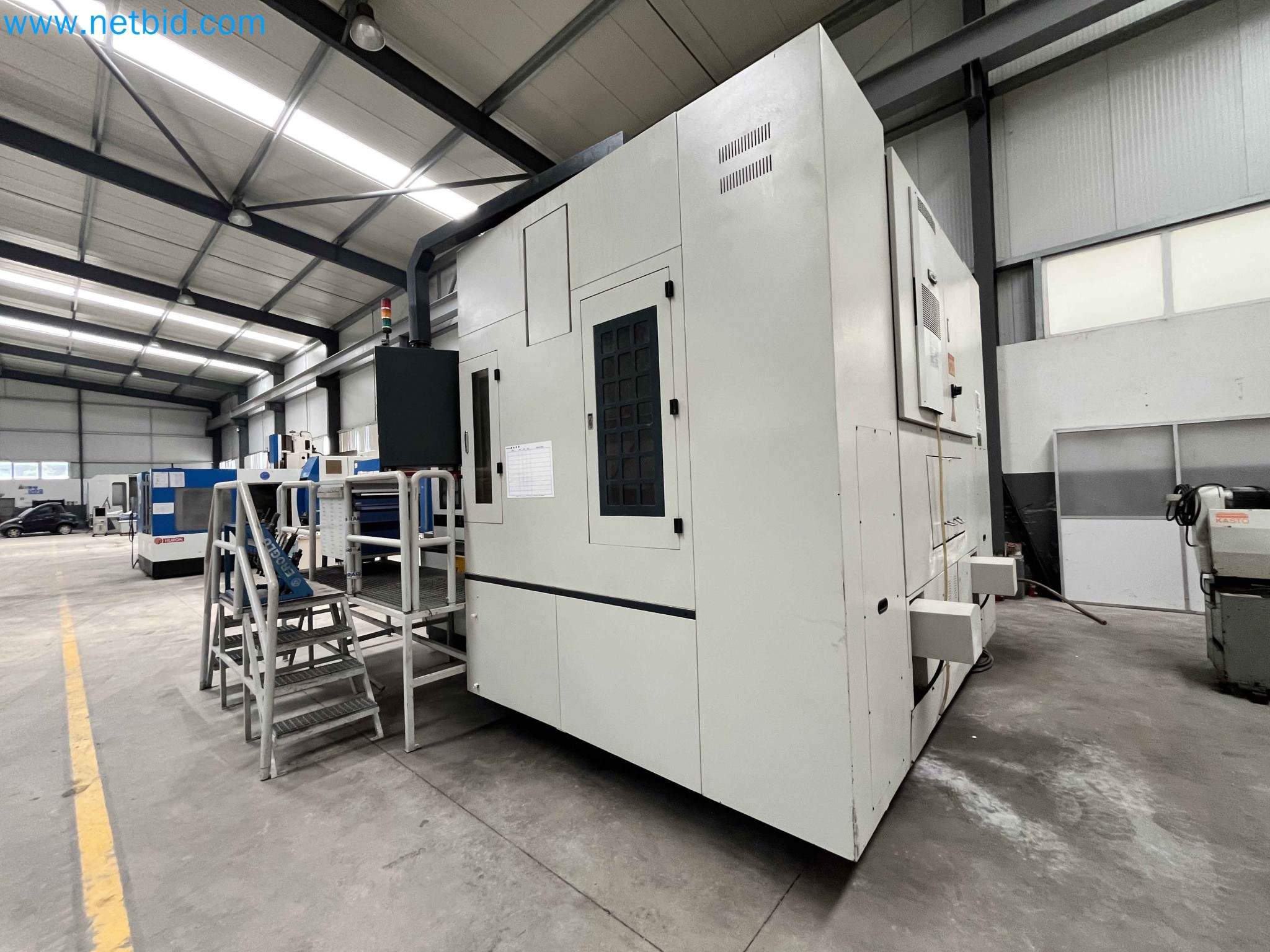 Aukce kovozpracujících stroju z nekolika uzavrených podniku v Portugalsku-28