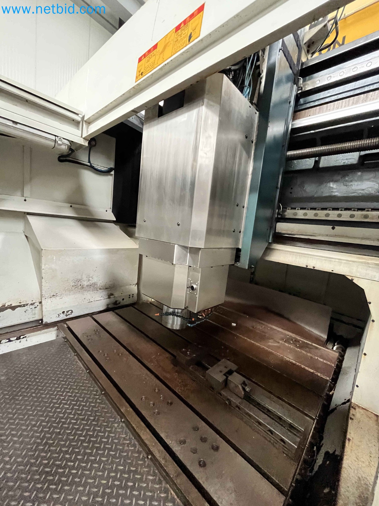 Aukce kovozpracujících stroju z nekolika uzavrených podniku v Portugalsku-6