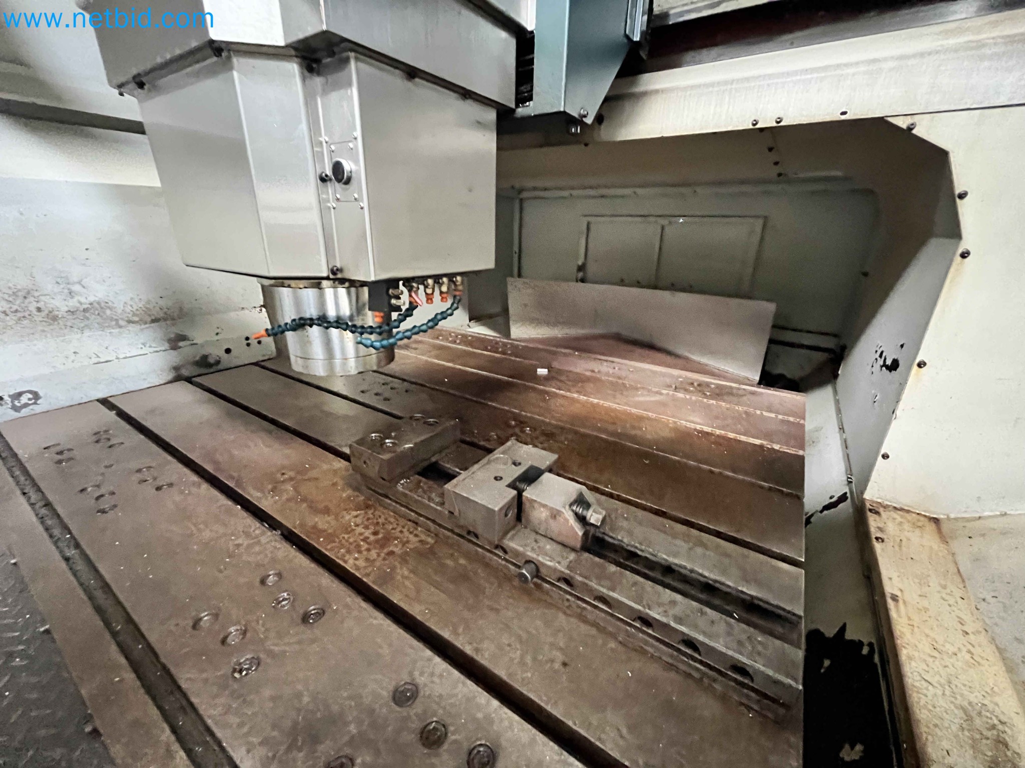 Aukce kovozpracujících stroju z nekolika uzavrených podniku v Portugalsku-7