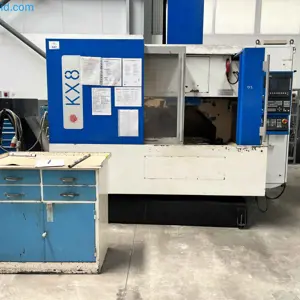Vertikal-Bearbeitungszentrum HURON KX8