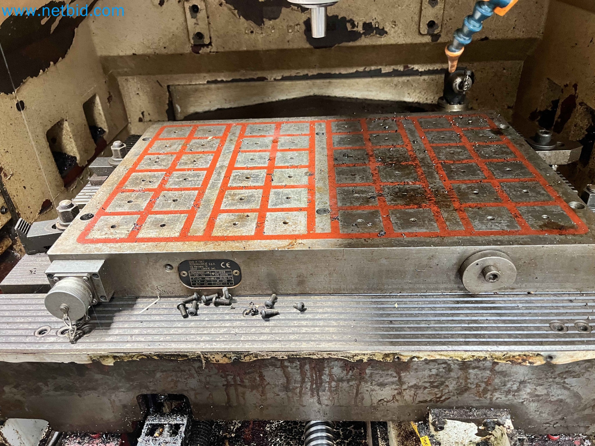 Aukce kovozpracujících stroju z nekolika uzavrených podniku v Portugalsku-6