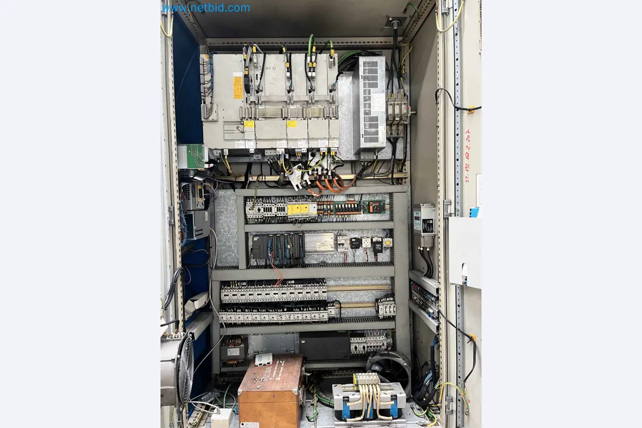 Komplette Werkstatten-Schließung – Hochwertige Maschinen für die Metallbearbeitung-29