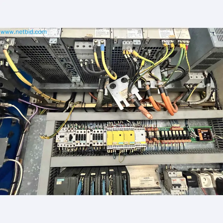 Komplette Werkstatten-Schließung – Hochwertige Maschinen für die Metallbearbeitung-32