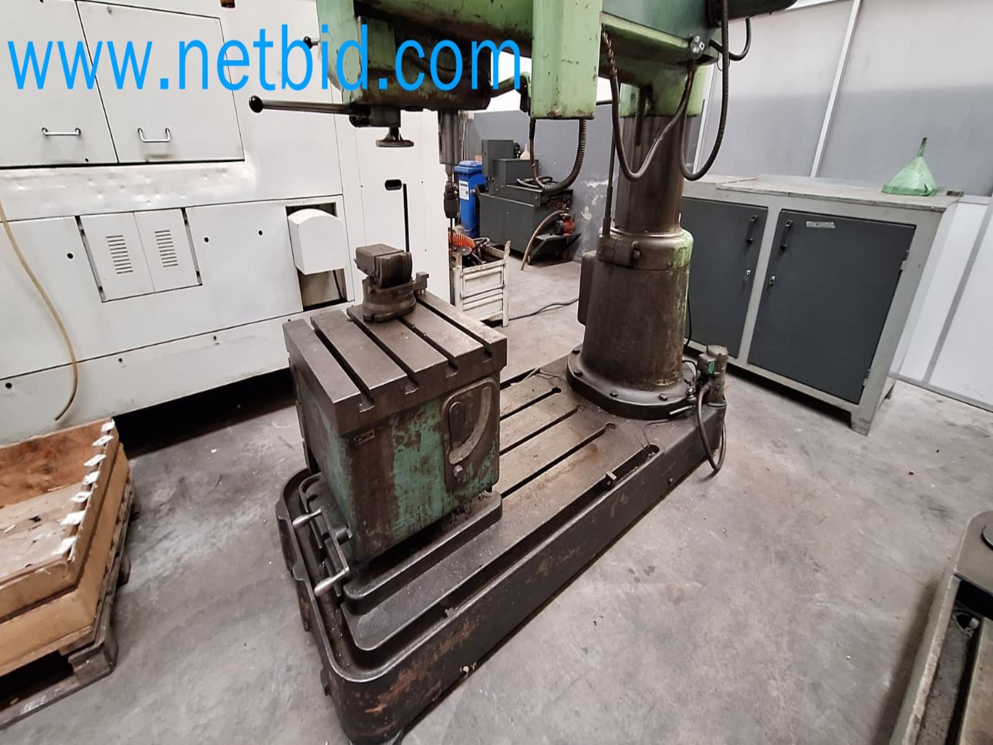 Auction of Metalworking Machinery from Multiple Business Closures in Portugal-12