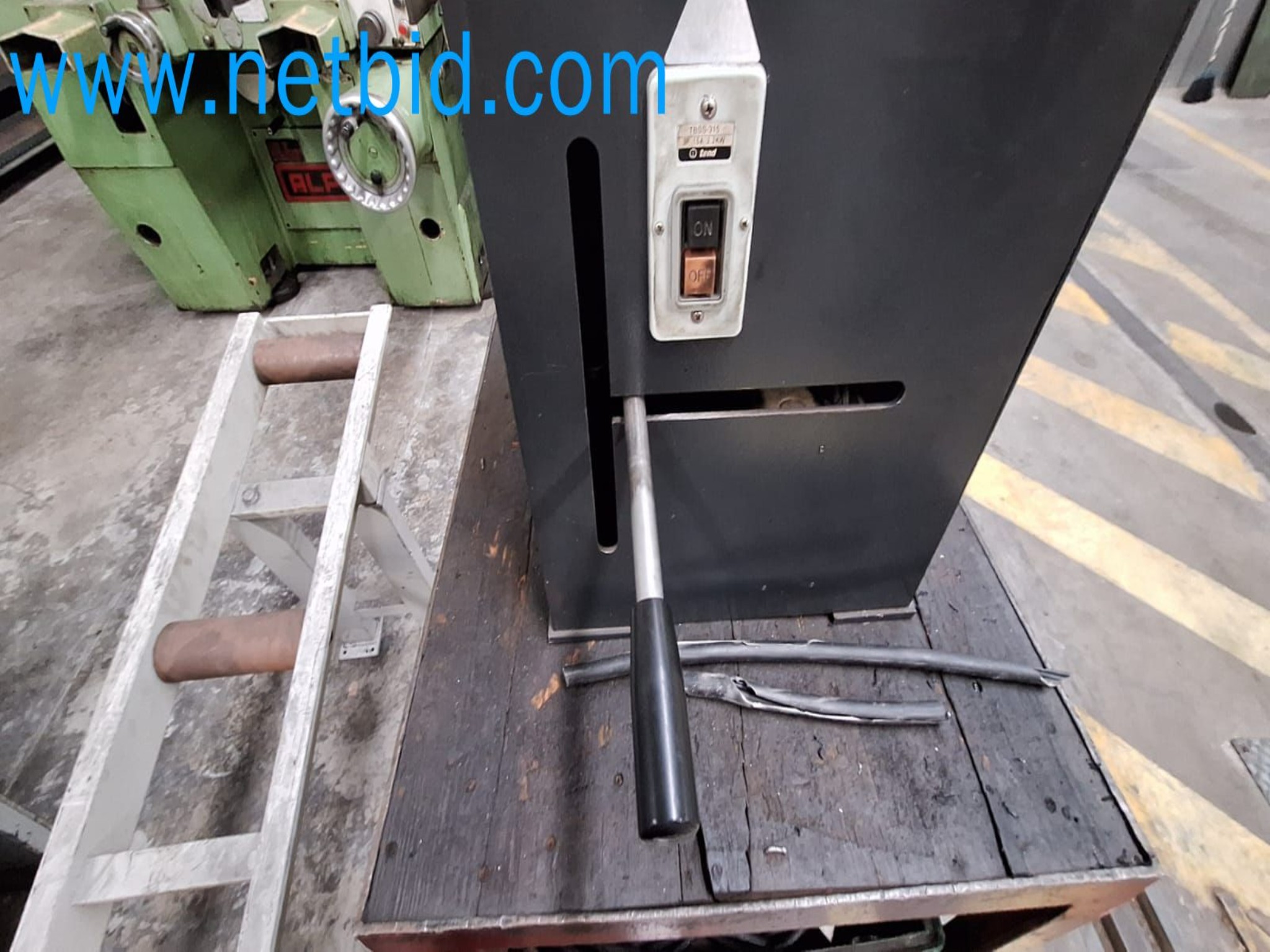 Auction of Metalworking Machinery from Multiple Business Closures in Portugal-5