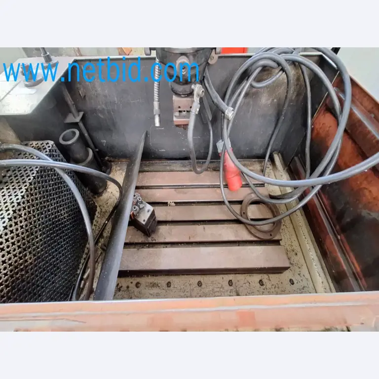 Komplette Werkstatten-Schließung – Hochwertige Maschinen für die Metallbearbeitung-12