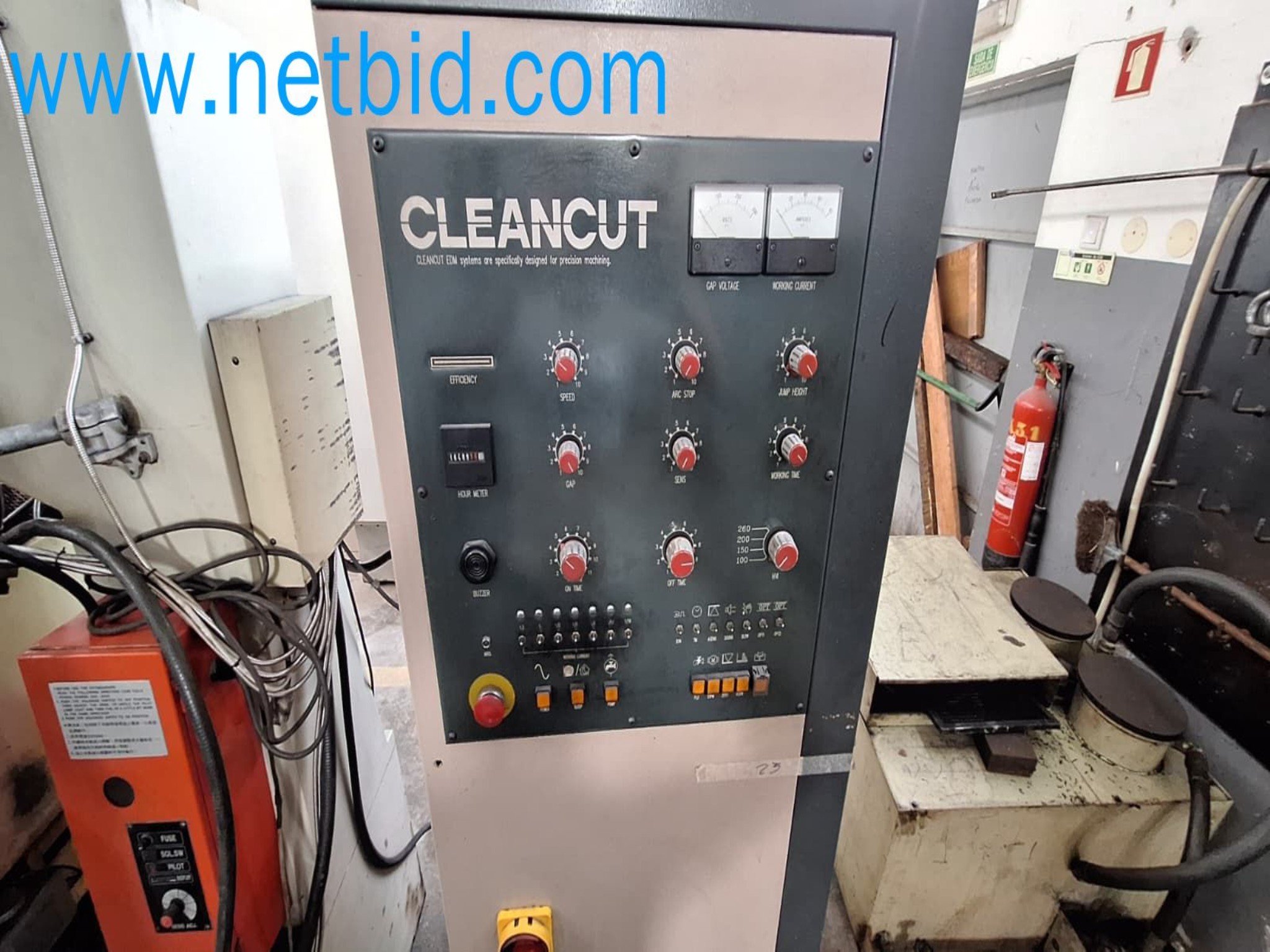 Auction of Metalworking Machinery from Multiple Business Closures in Portugal-7