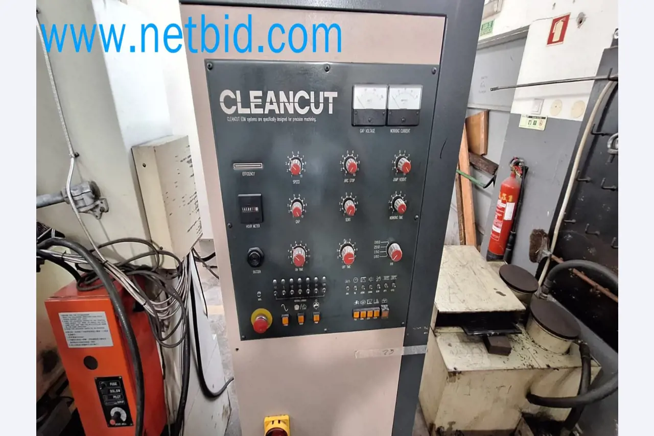 Komplette Werkstatten-Schließung – Hochwertige Maschinen für die Metallbearbeitung-7