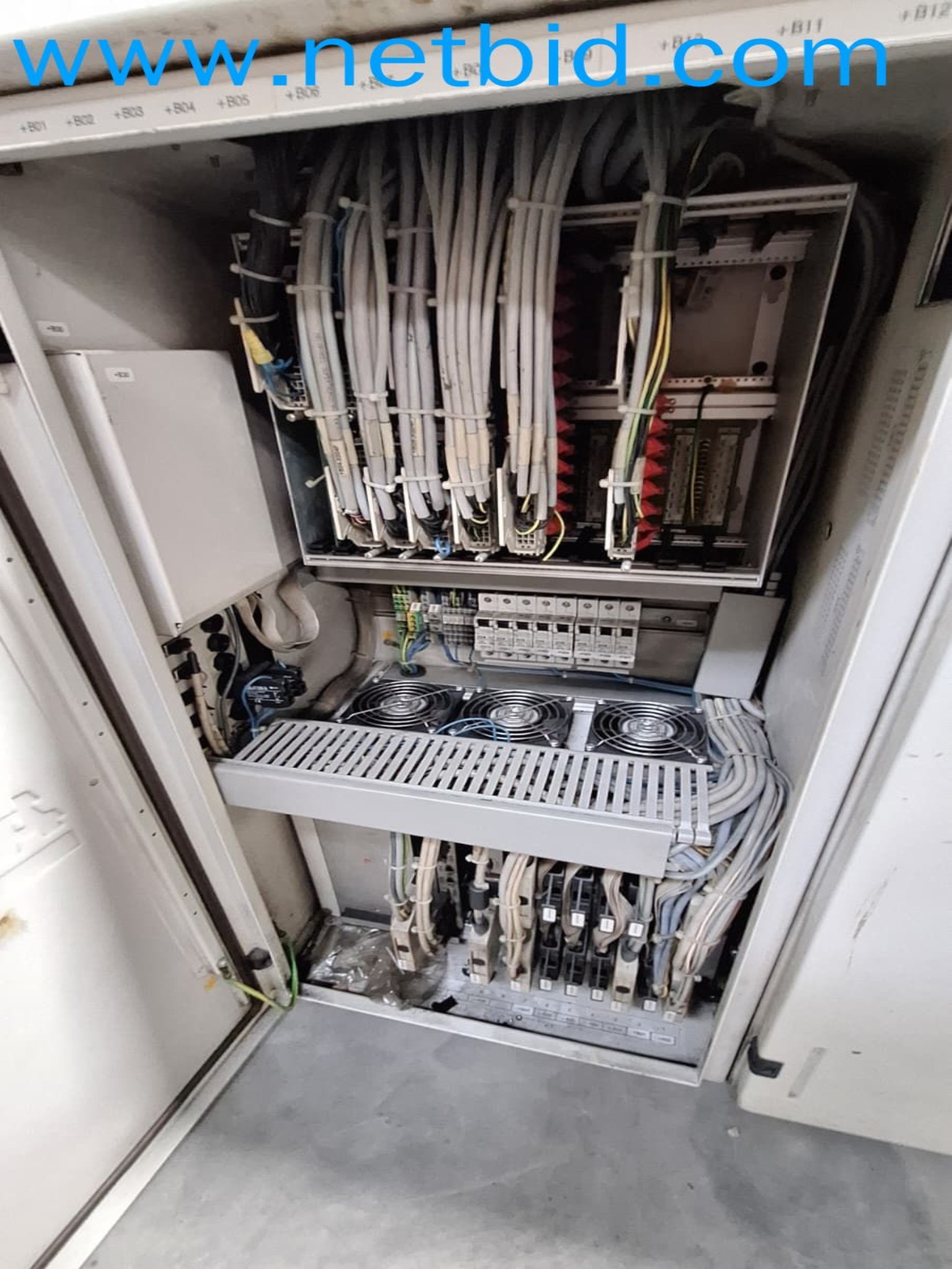 Auction of Metalworking Machinery from Multiple Business Closures in Portugal-14