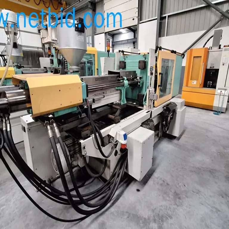 Spritzgießmaschine ARBURG 420C – 1300-675