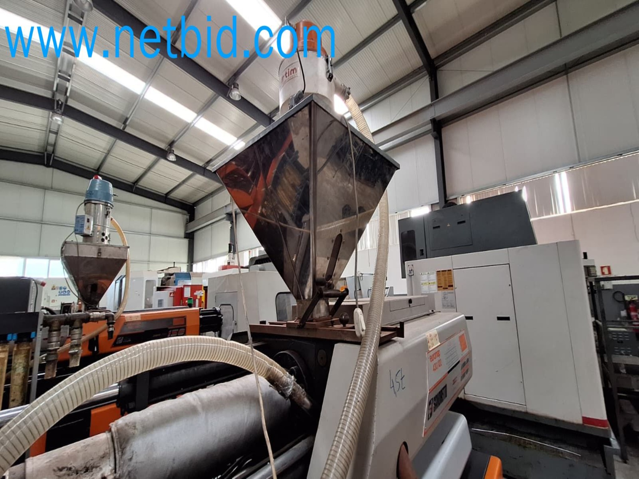 Auction of Metalworking Machinery from Multiple Business Closures in Portugal-3