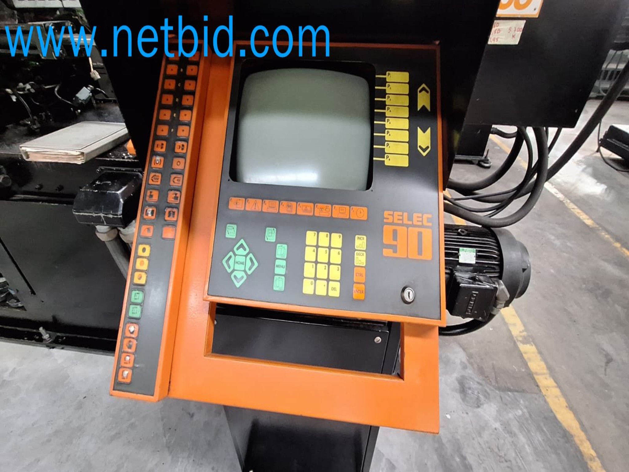 Aukce kovozpracujících stroju z nekolika uzavrených podniku v Portugalsku-7