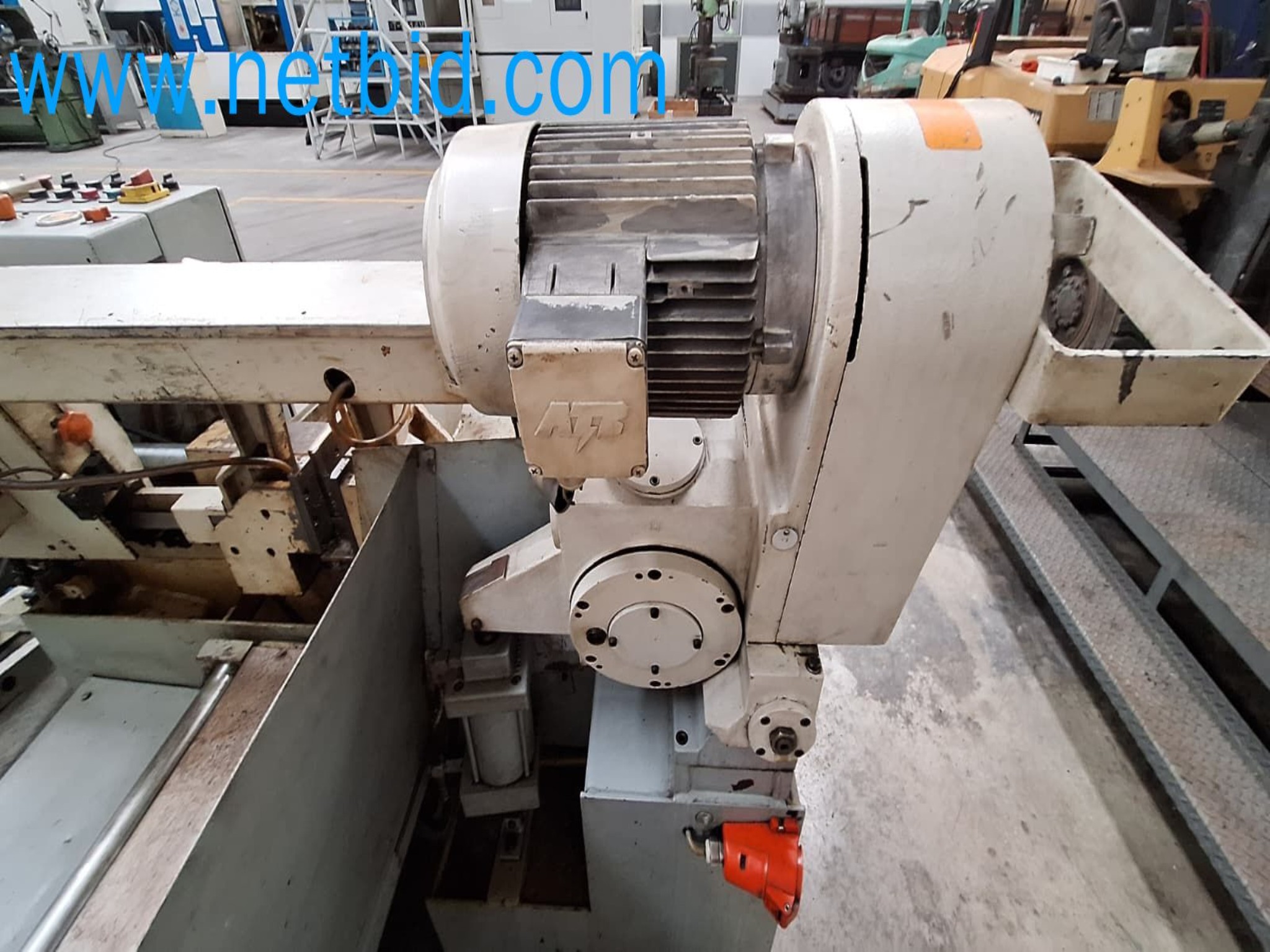 Auction of Metalworking Machinery from Multiple Business Closures in Portugal-15