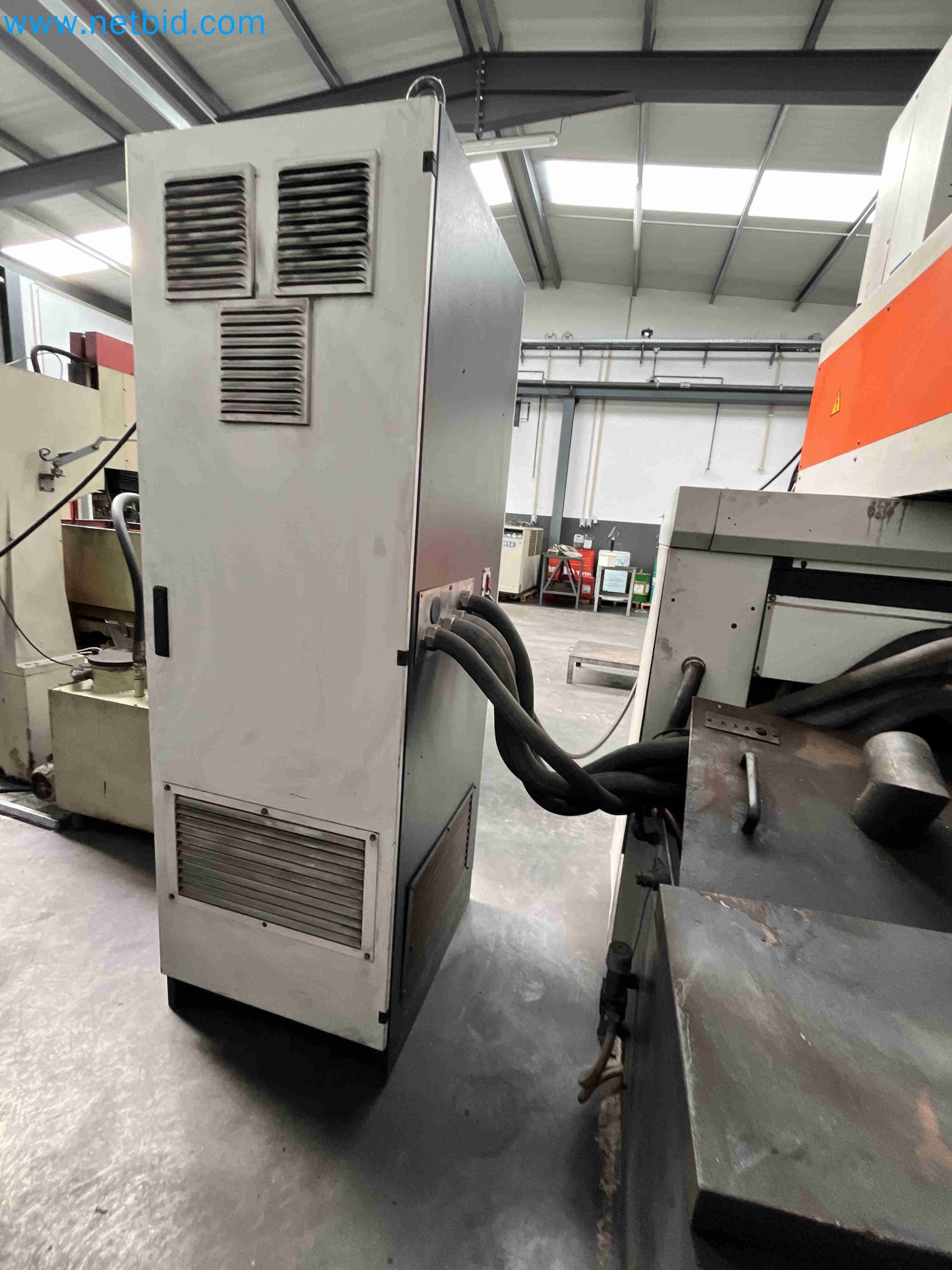 Auktion von Metallbearbeitungsmaschinen aus mehreren Unternehmensschließungen in Portugal-13