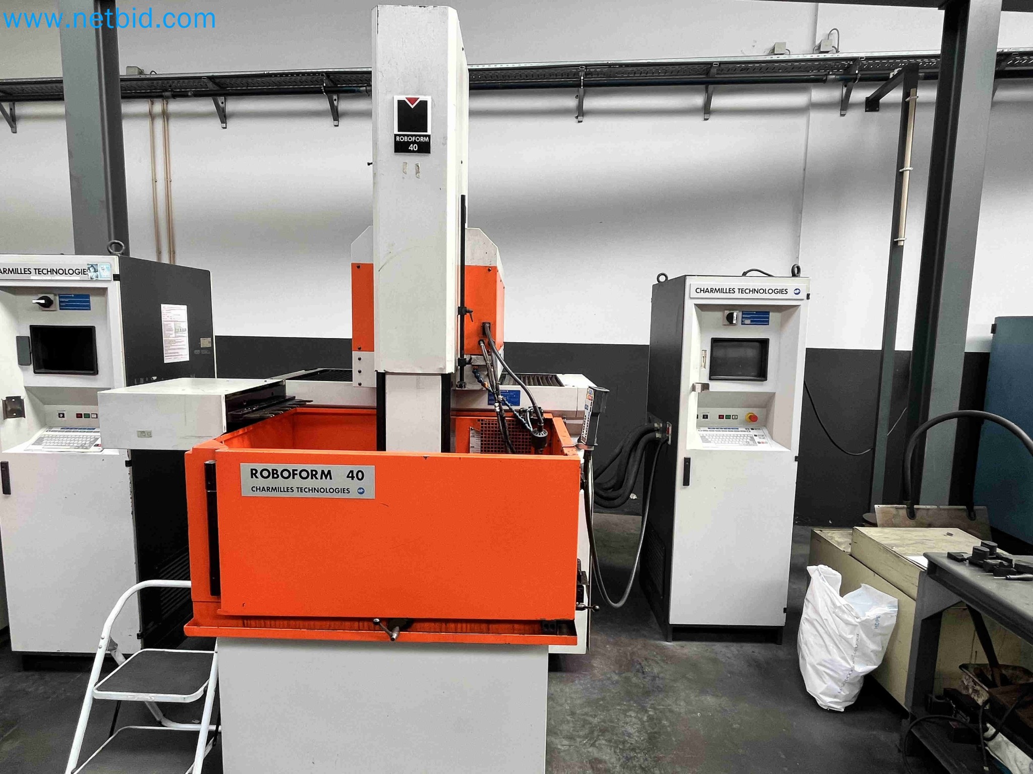 Auktion von Metallbearbeitungsmaschinen aus mehreren Unternehmensschließungen in Portugal-1