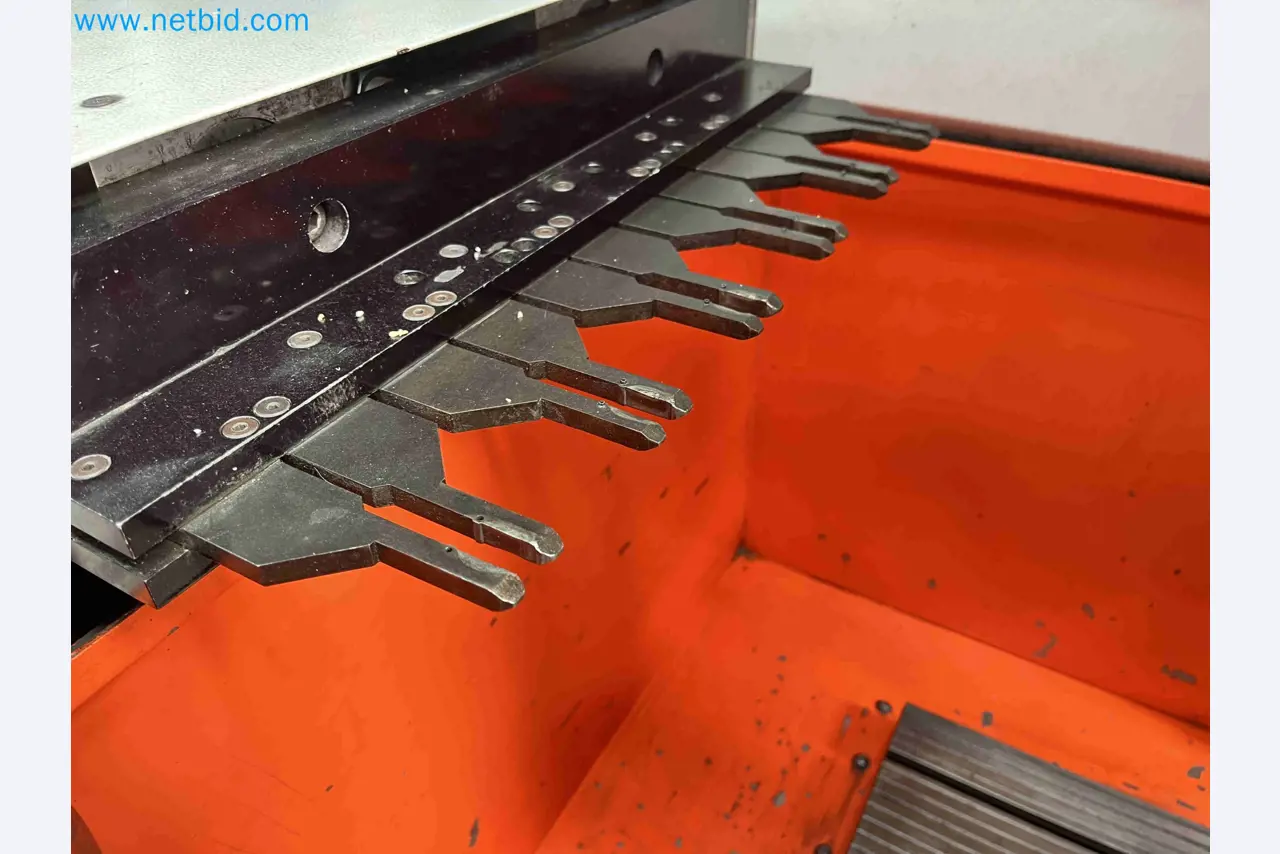 Komplette Werkstatten-Schließung – Hochwertige Maschinen für die Metallbearbeitung-5