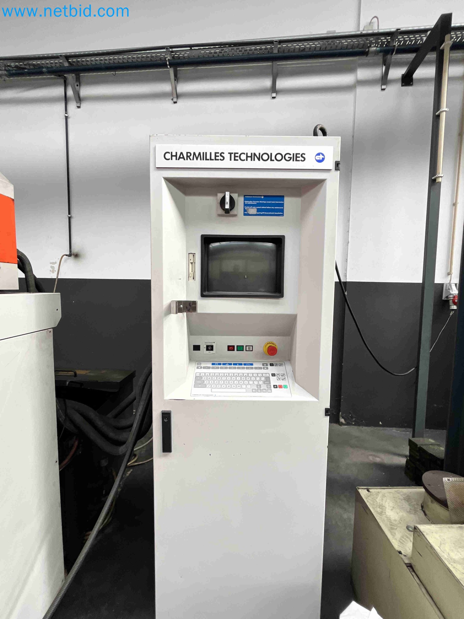 Auktion von Metallbearbeitungsmaschinen aus mehreren Unternehmensschließungen in Portugal-9