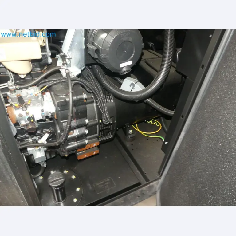 Fahrzeuge und Maschinen für die Bereiche Umwelttechnik, Recyclingwirtschaft, Holz, u.a.-12