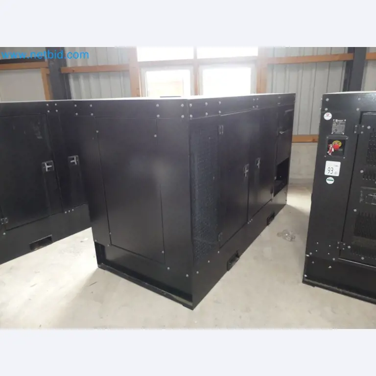 Fahrzeuge und Maschinen für die Bereiche Umwelttechnik, Recyclingwirtschaft, Holz, u.a.-1