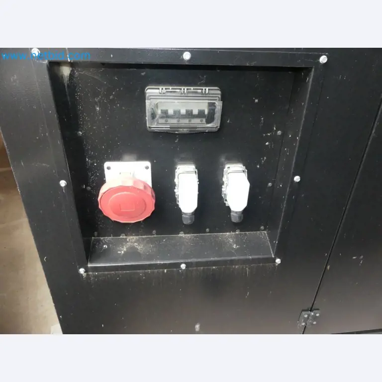 Fahrzeuge und Maschinen für die Bereiche Umwelttechnik, Recyclingwirtschaft, Holz, u.a.-6