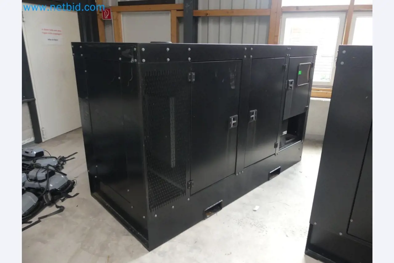 Fahrzeuge und Maschinen für die Bereiche Umwelttechnik, Recyclingwirtschaft, Holz, u.a.-10