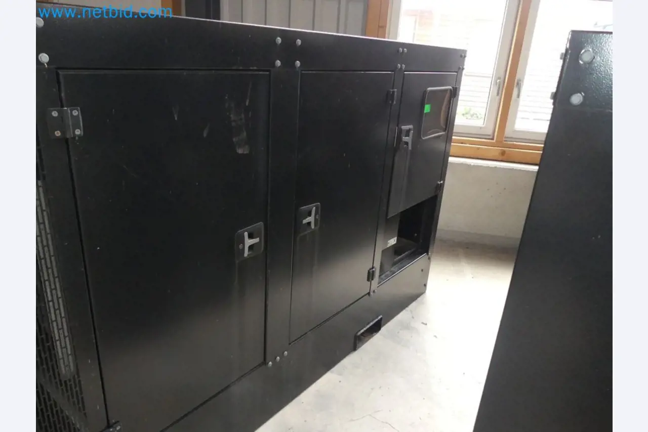 Fahrzeuge und Maschinen für die Bereiche Umwelttechnik, Recyclingwirtschaft, Holz, u.a.-11