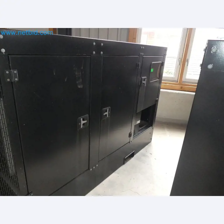 Fahrzeuge und Maschinen für die Bereiche Umwelttechnik, Recyclingwirtschaft, Holz, u.a.-11