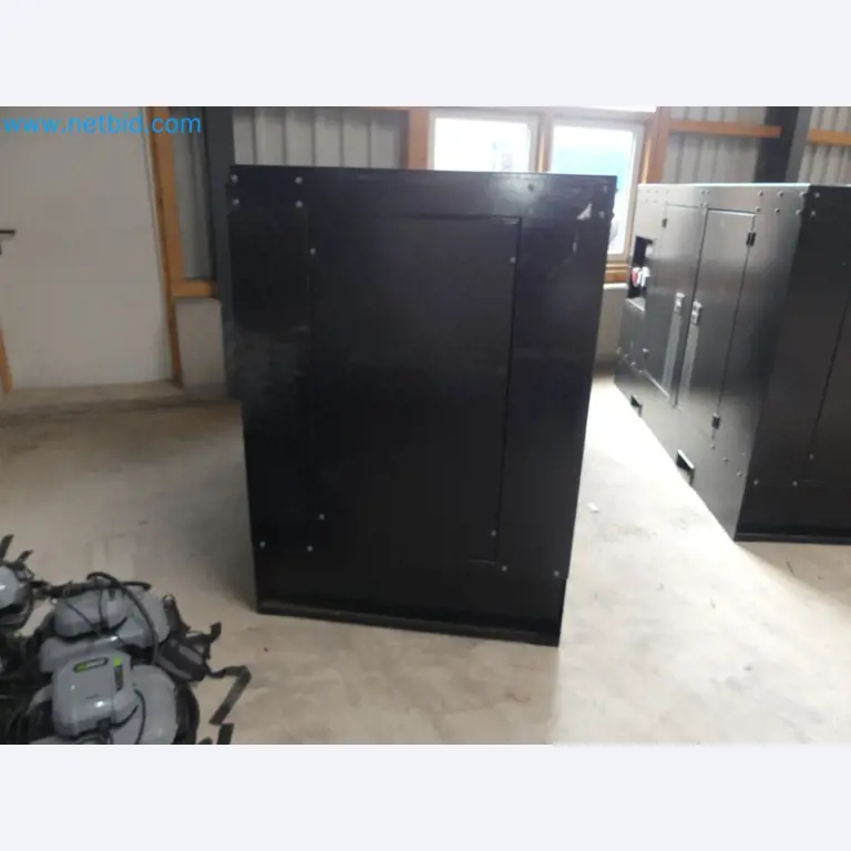 Fahrzeuge und Maschinen für die Bereiche Umwelttechnik, Recyclingwirtschaft, Holz, u.a.-12