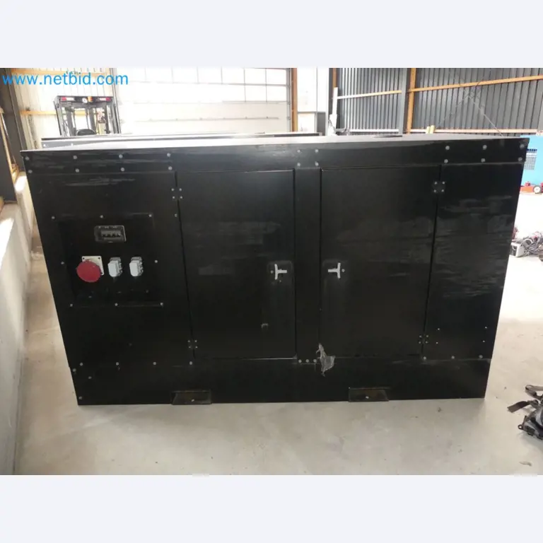 Fahrzeuge und Maschinen für die Bereiche Umwelttechnik, Recyclingwirtschaft, Holz, u.a.-13