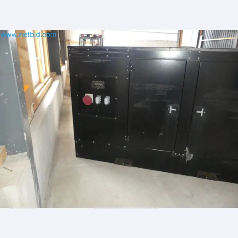 Fahrzeuge und Maschinen für die Bereiche Umwelttechnik, Recyclingwirtschaft, Holz, u.a.-14