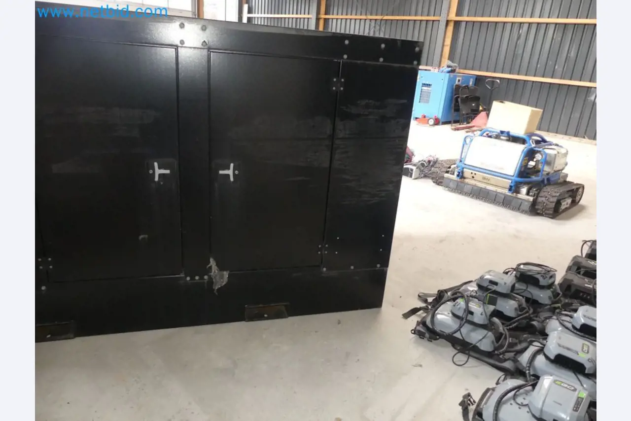 Fahrzeuge und Maschinen für die Bereiche Umwelttechnik, Recyclingwirtschaft, Holz, u.a.-15