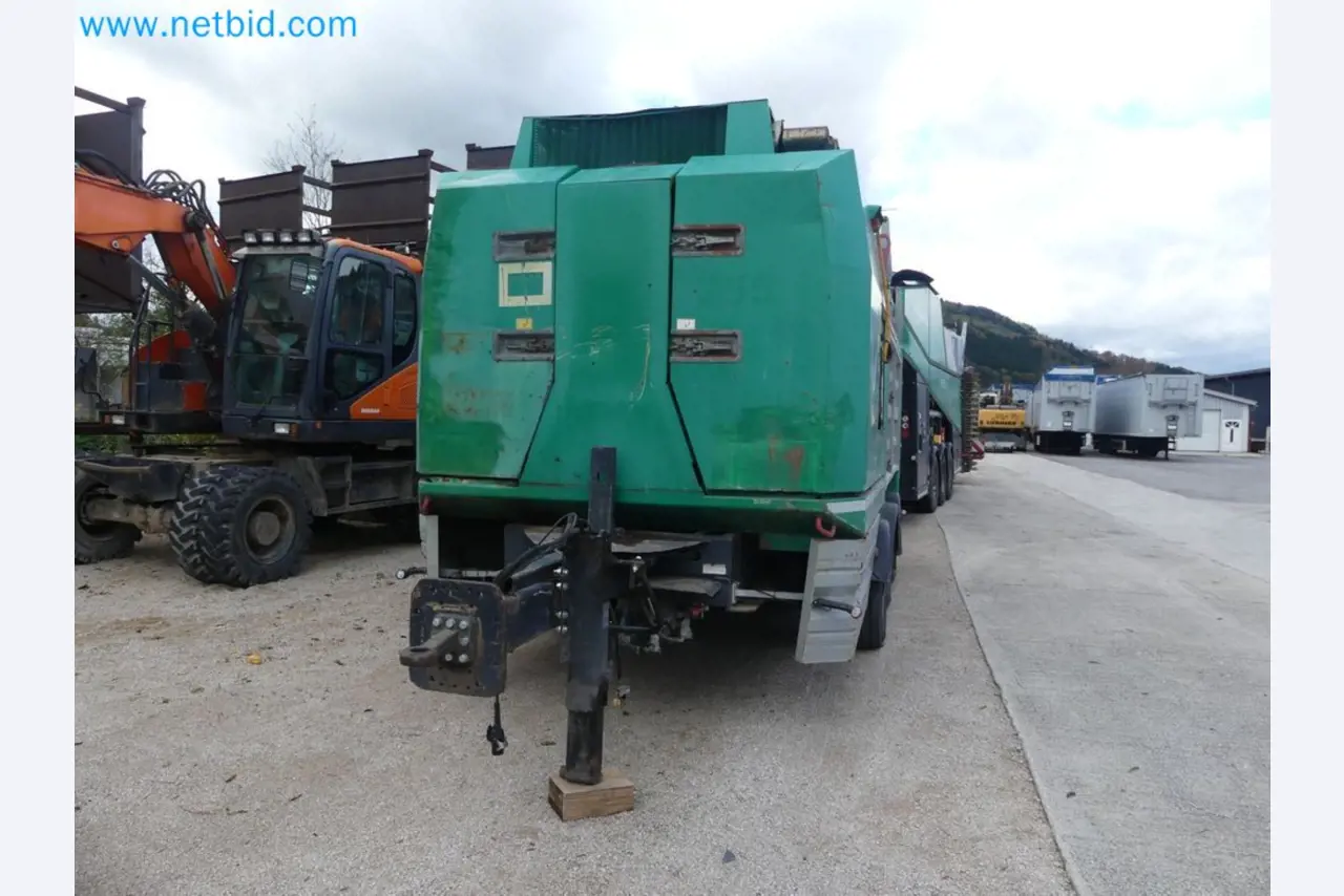 Fahrzeuge und Maschinen für die Bereiche Umwelttechnik, Recyclingwirtschaft, Holz, u.a.-14