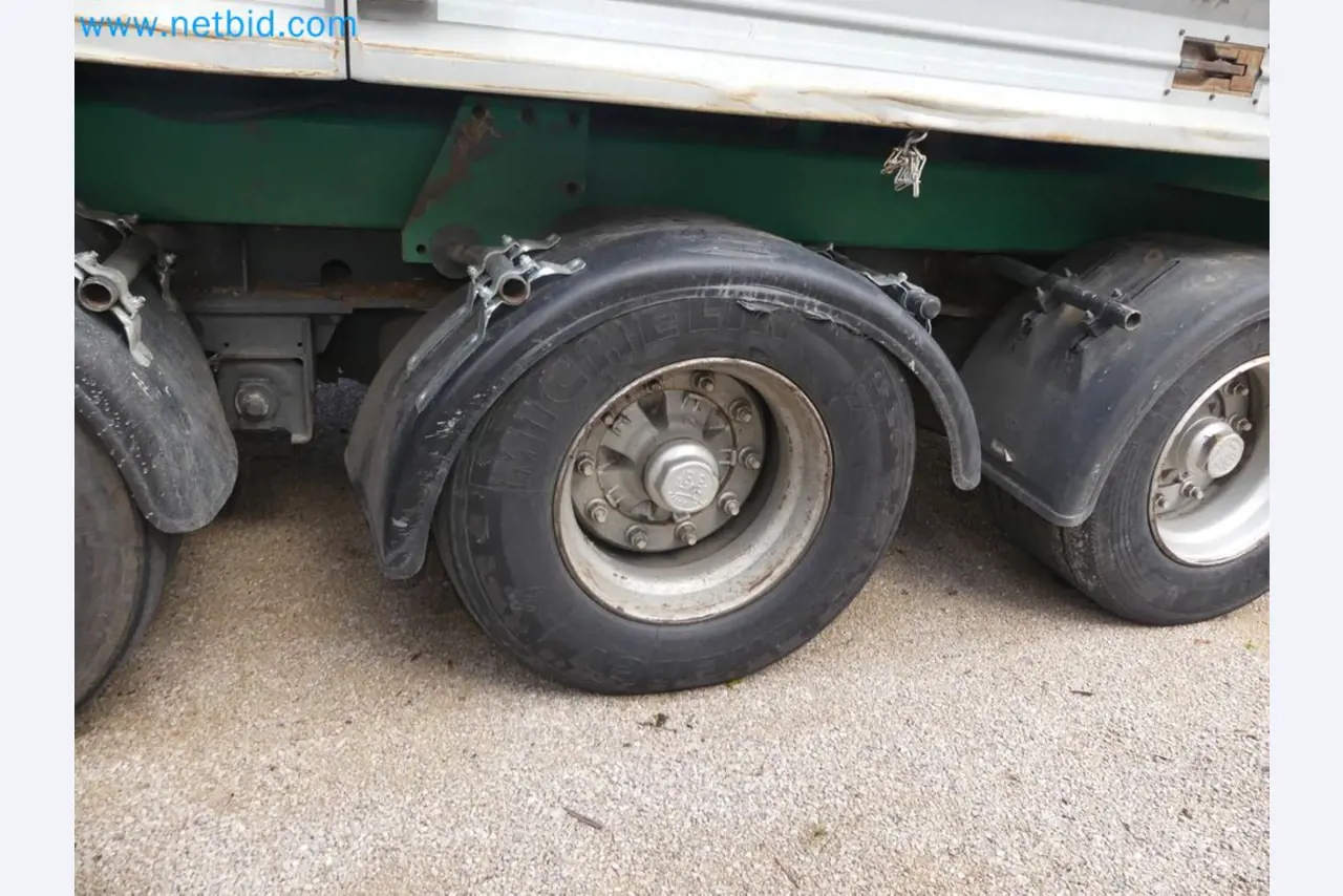 Fahrzeuge und Maschinen für die Bereiche Umwelttechnik, Recyclingwirtschaft, Holz, u.a.-33