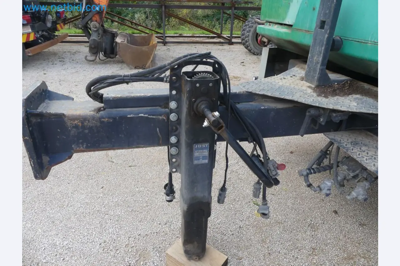 Fahrzeuge und Maschinen für die Bereiche Umwelttechnik, Recyclingwirtschaft, Holz, u.a.-38