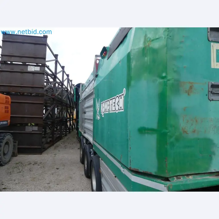 Fahrzeuge und Maschinen für die Bereiche Umwelttechnik, Recyclingwirtschaft, Holz, u.a.-42