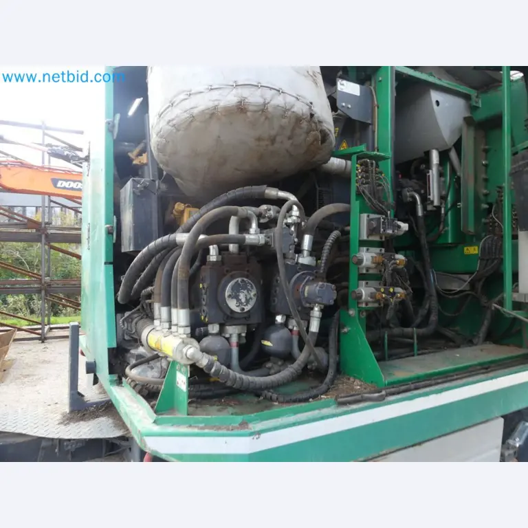 Fahrzeuge und Maschinen für die Bereiche Umwelttechnik, Recyclingwirtschaft, Holz, u.a.-48