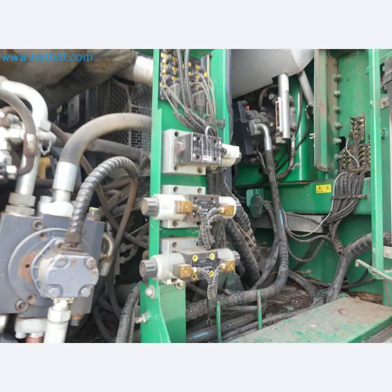 Fahrzeuge und Maschinen für die Bereiche Umwelttechnik, Recyclingwirtschaft, Holz, u.a.-52